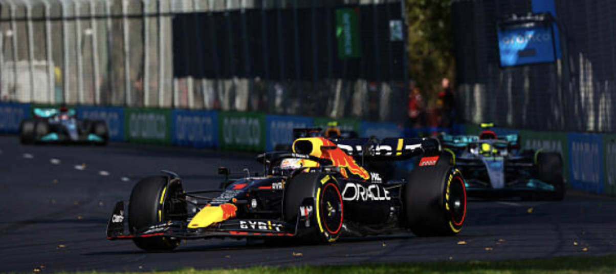 „A Red Bull elküldte Verstappen motorját Japánba”